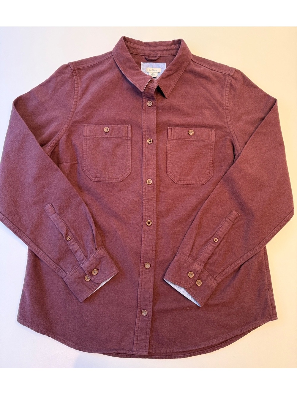 L.L.Bean Women’s Medium Burgundy Flannel Shirt 100% Cotton Button Up Two Pocket